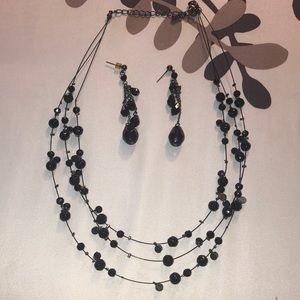 Necklace & earrings